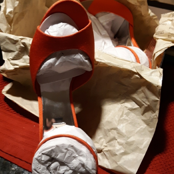 Shoes.🎫 - Picture 5 of 8